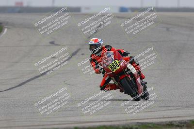 media/Nov-29-2025-TrackDaz (Sat) [[10ae2d9bce]]/B Group/Session 3 (Outside Grapevine)/